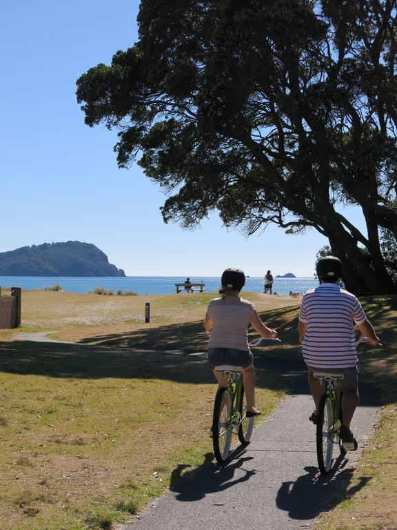 Ocean Breeze Resort Pauanui Bagian luar foto