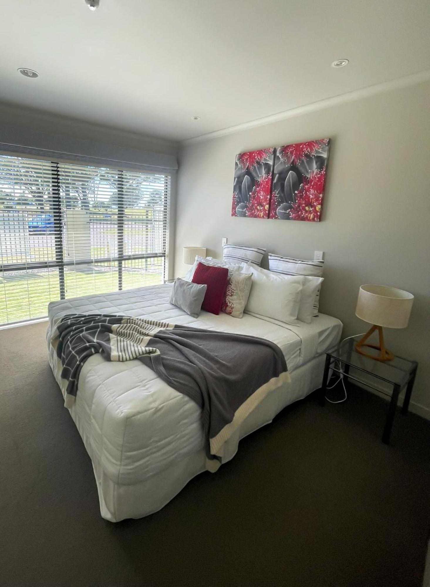 Ocean Breeze Resort Pauanui Bagian luar foto
