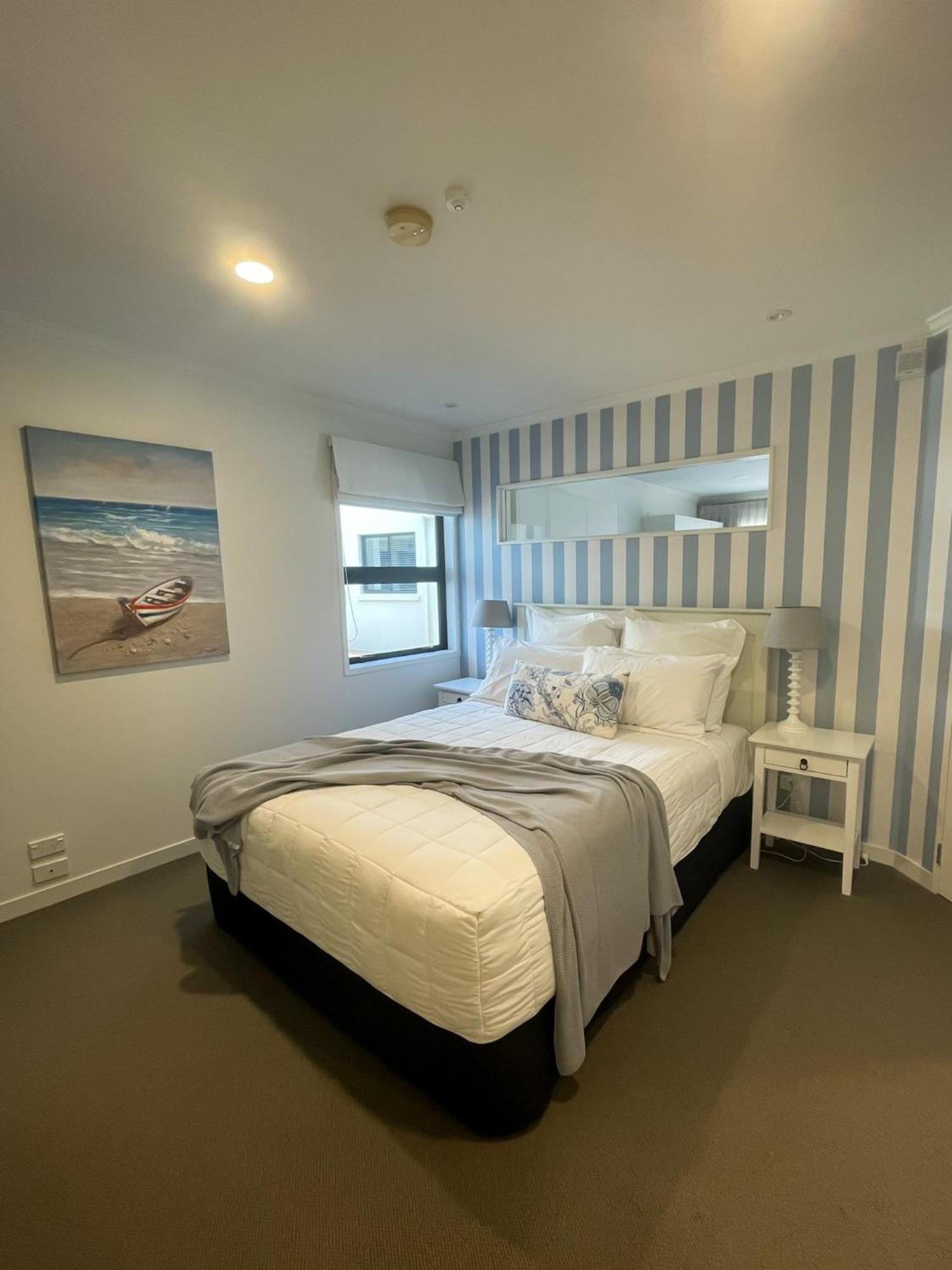 Ocean Breeze Resort Pauanui Bagian luar foto