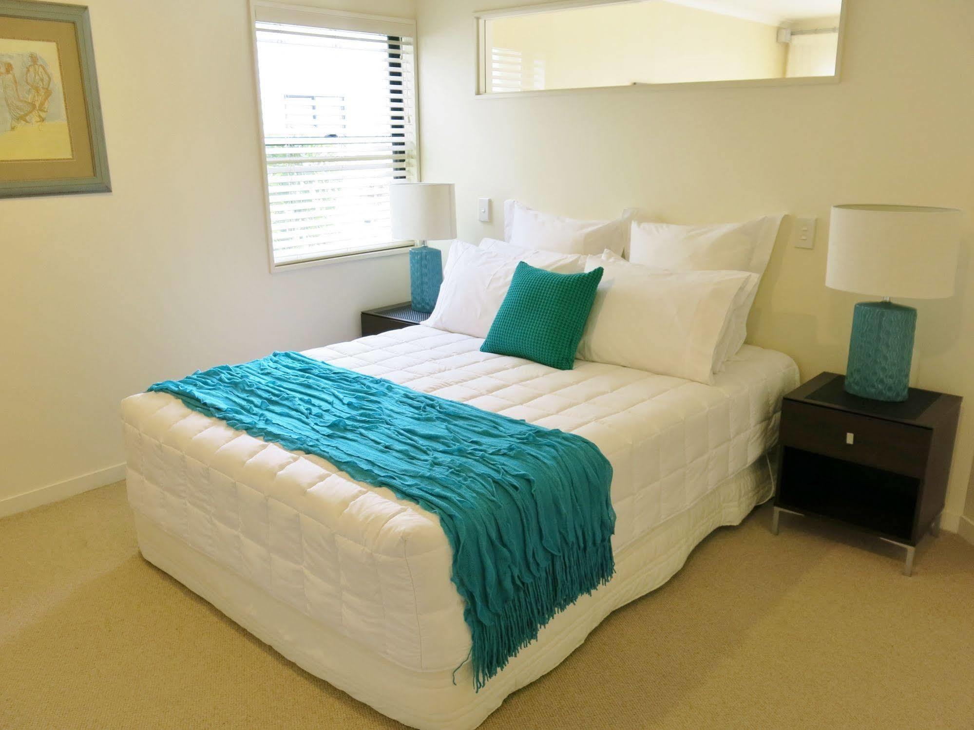 Ocean Breeze Resort Pauanui Bagian luar foto